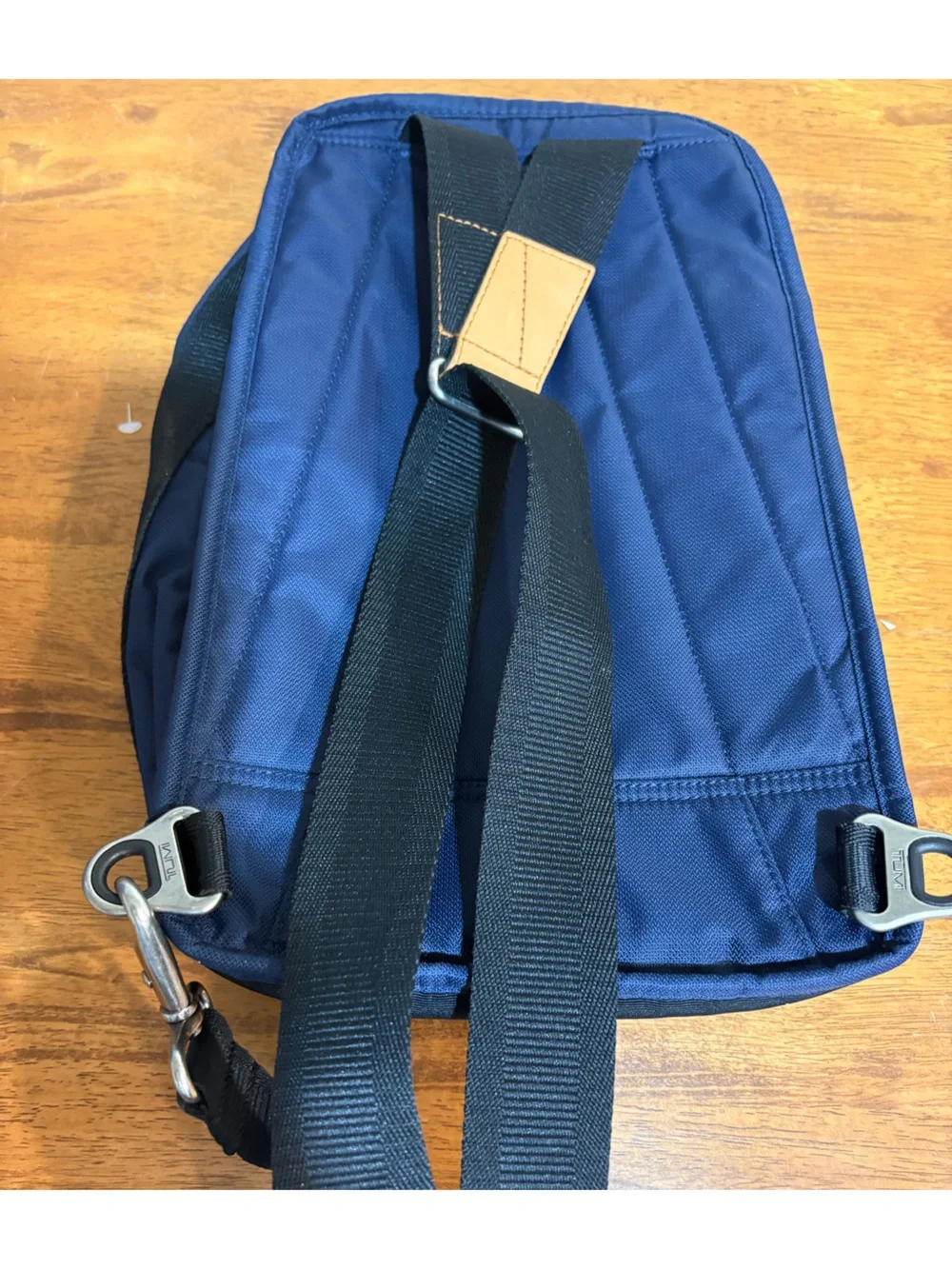 TUMI Kimball Commuter Series Adjustable Sling Bag / Backpack Navy/ Black, NWOT